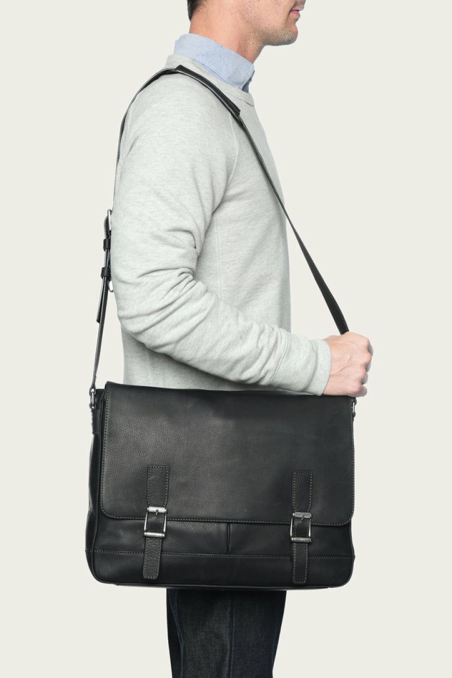 Men The Frye Company | The Frye Company Bags & Accessories Oliver Messenger Black