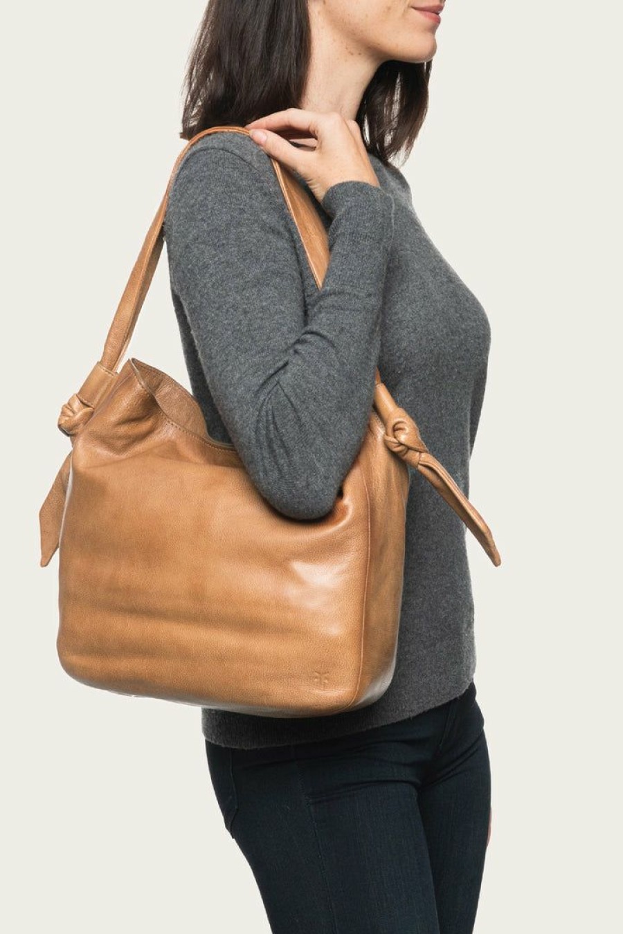 Women The Frye Company | The Frye Company Bags & Accessories Nora Knotted Hobo Beige