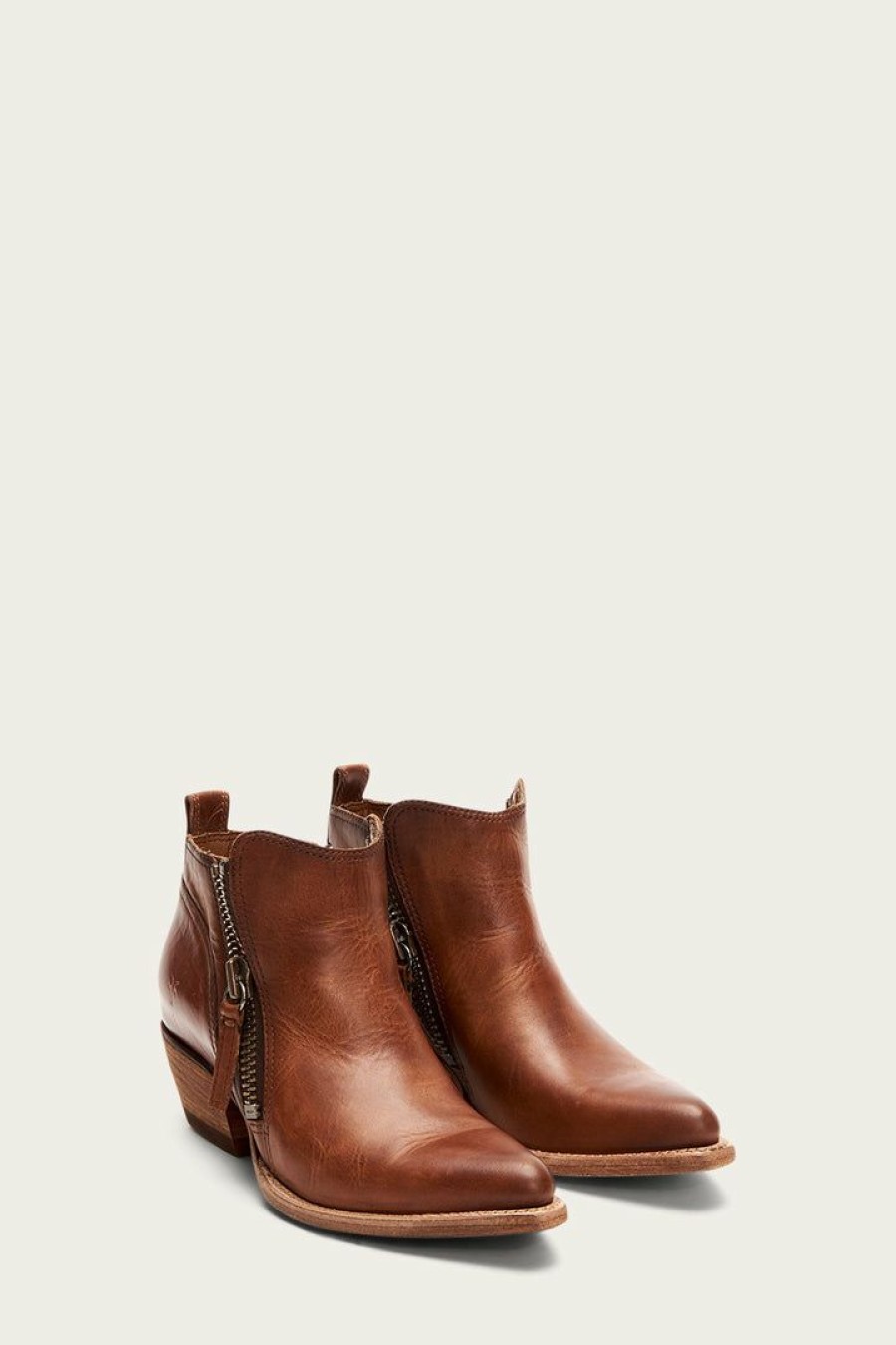 Women The Frye Company | The Frye Company Sacha Moto Short Shoes Caramel