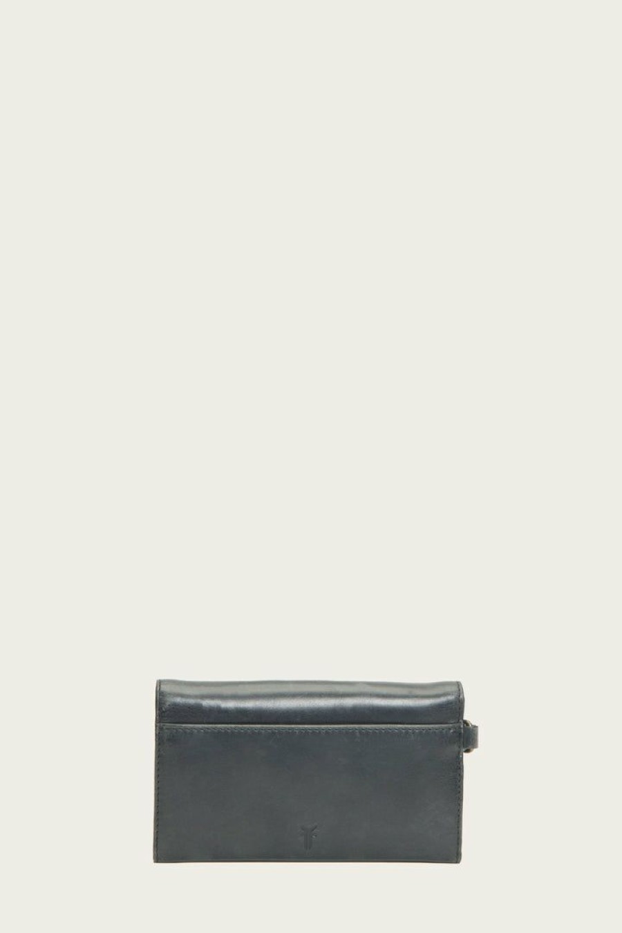 Women The Frye Company | The Frye Company Bags & Accessories Farrah Wristlet Wallet Black