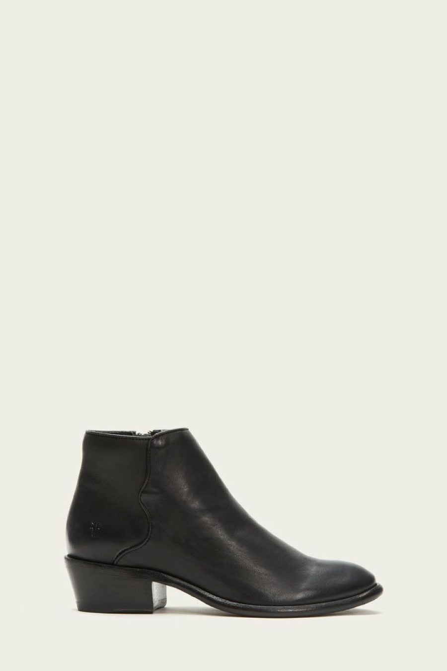 Women The Frye Company | The Frye Company Carson Piping Bootie Black